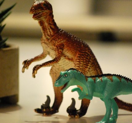 Quels jouets offrir à un enfant fan de dinosaures ?